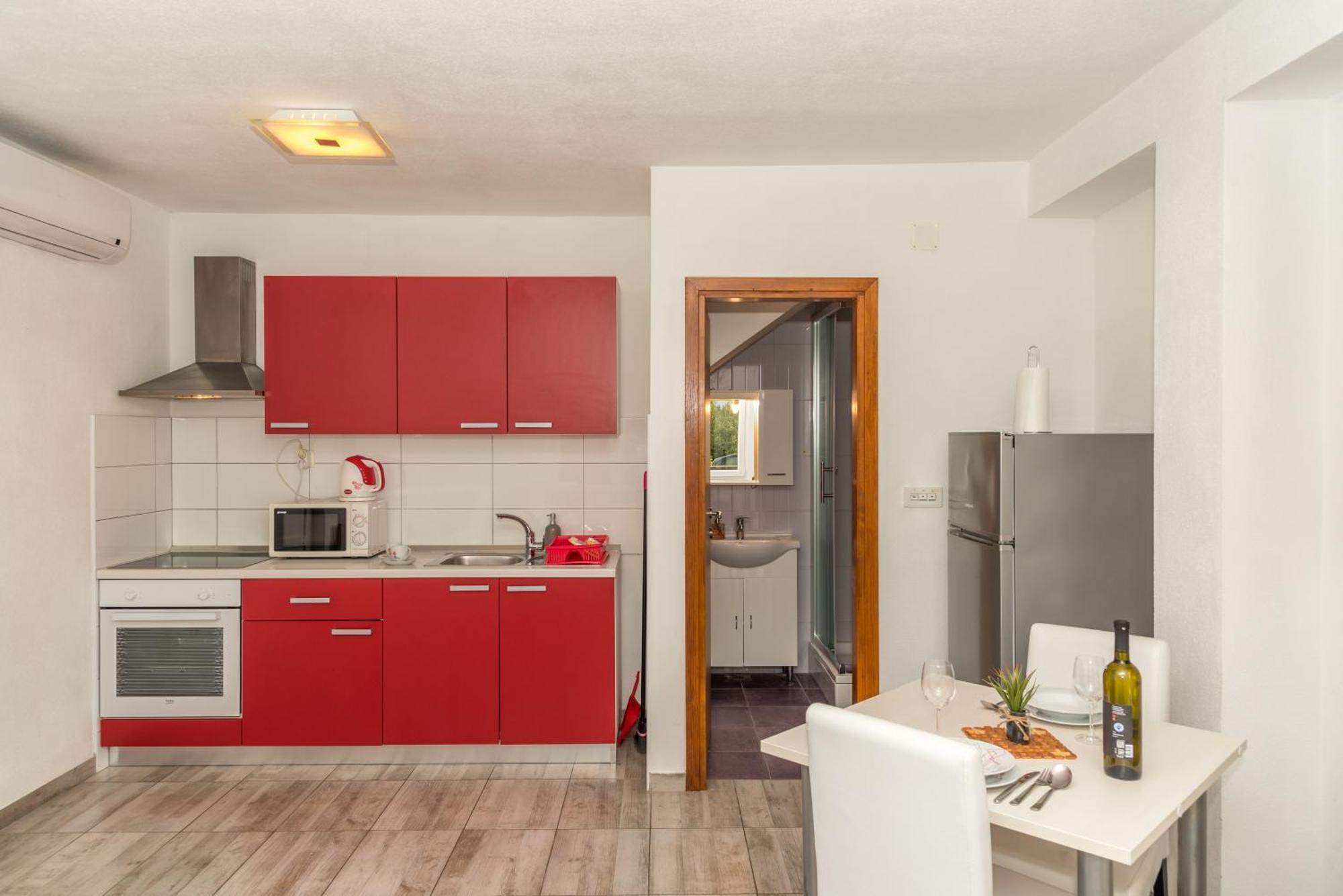 Studio Apartment Нин Экстерьер фото