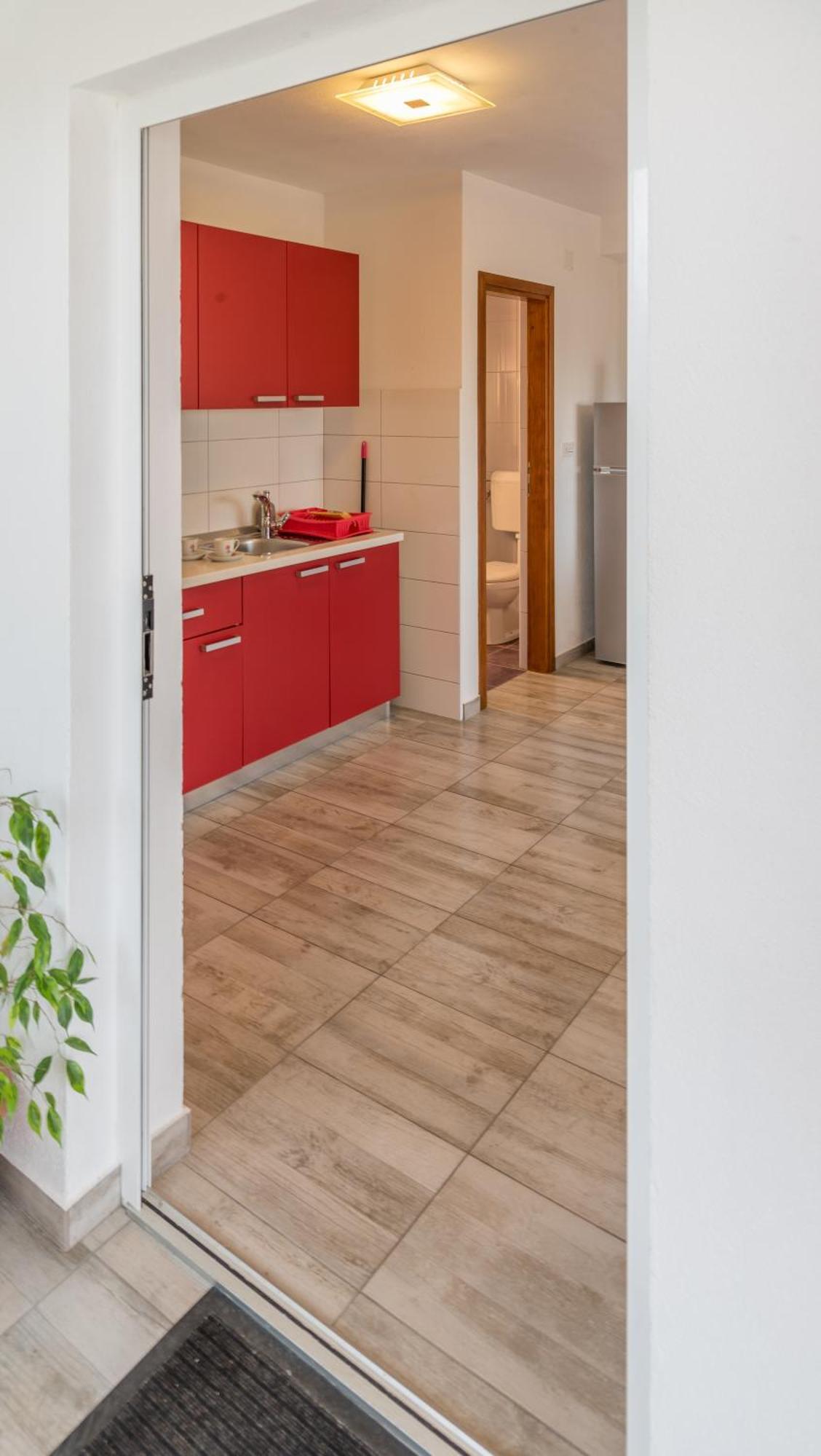 Studio Apartment Нин Экстерьер фото